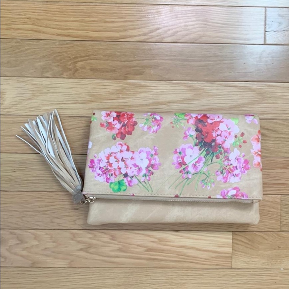 Women nude purse
